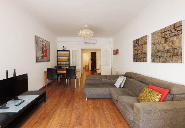 Апартаменты на Barcelona - Private terrace, 3 bedrooms, 2 bathrooms, central Barcelona Апартаменты на Barcelona - Private terrace, 3 bedrooms, 2 bathrooms, central Barcelona