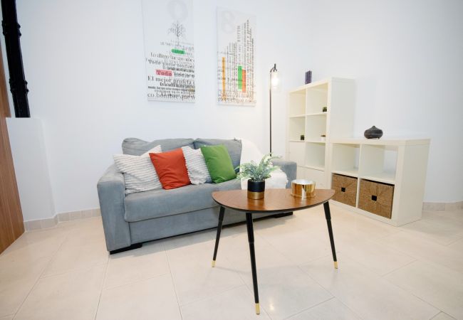 Апартаменты на Madrid - Apartamento con Encanto en Malasaña Temporal Апартаменты на Madrid - Apartamento con Encanto en Malasaña Temporal