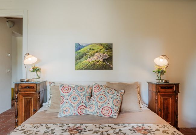 Апартаменты на San Gennaro - Casa Lucchese, a farmhouse apartment with pool on the hills of Lucca Апартаменты на San Gennaro - Casa Lucchese, a farmhouse apartment with pool on the hills of Lucca