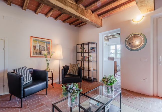 Апартаменты на San Gennaro - Casa Santo, a sweet country apartment with pool on the hills of Lucca  Апартаменты на San Gennaro - Casa Santo, a sweet country apartment with pool on the hills of Lucca
