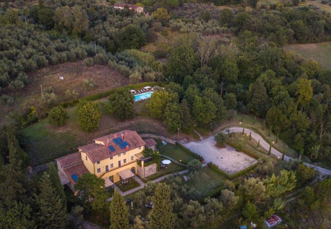 Апартаменты на San Gennaro - Casa Santo, a sweet country apartment with pool on the hills of Lucca  Апартаменты на San Gennaro - Casa Santo, a sweet country apartment with pool on the hills of Lucca
