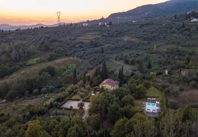 Апартаменты на San Gennaro - Casa Santo, a sweet country apartment with pool on the hills of Lucca  Апартаменты на San Gennaro - Casa Santo, a sweet country apartment with pool on the hills of Lucca