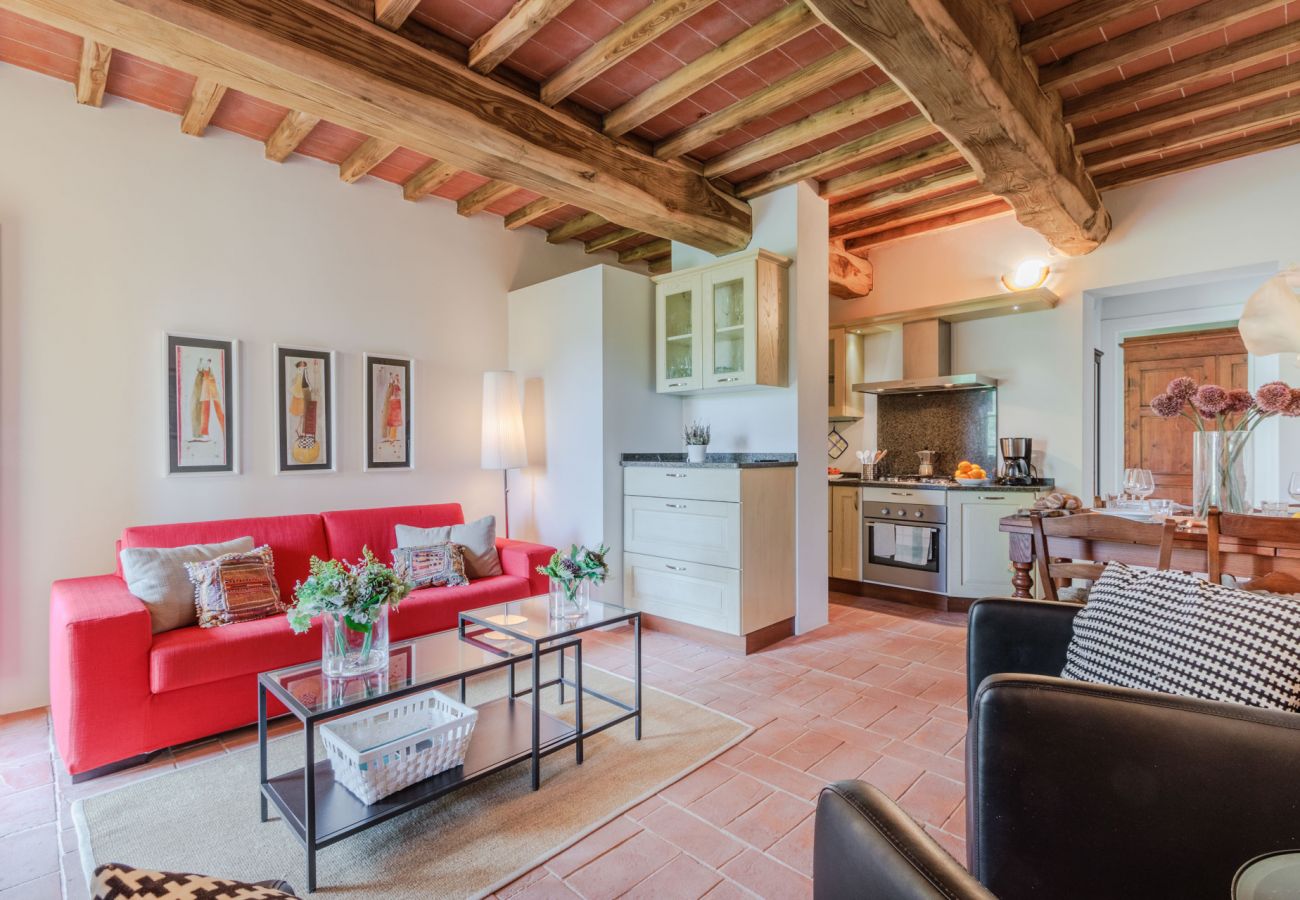 Апартаменты на San Gennaro - Casa Santo, a sweet country apartment with pool on the hills of Lucca  Апартаменты на San Gennaro - Casa Santo, a sweet country apartment with pool on the hills of Lucca