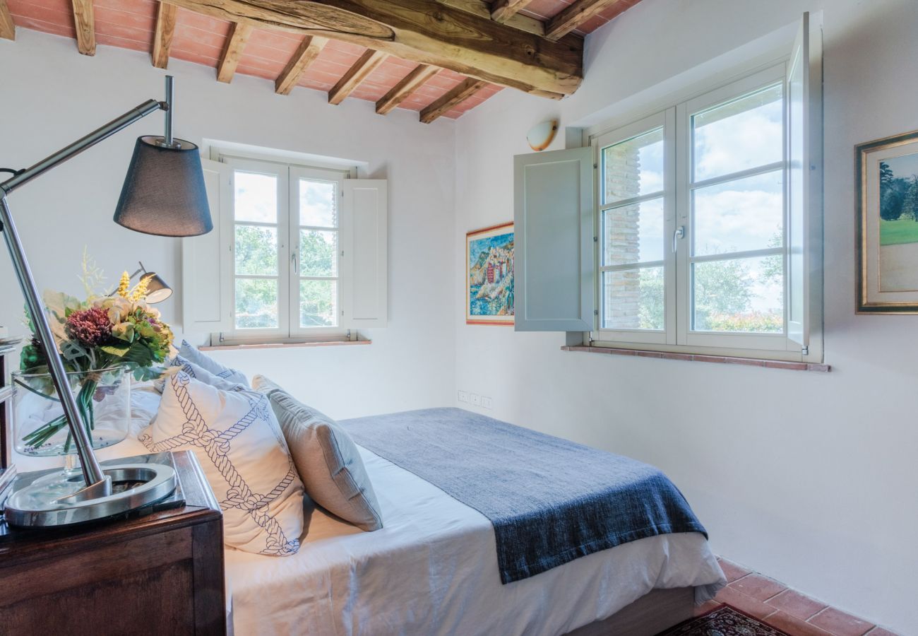 Апартаменты на San Gennaro - Casa Santo, a sweet country apartment with pool on the hills of Lucca  Апартаменты на San Gennaro - Casa Santo, a sweet country apartment with pool on the hills of Lucca
