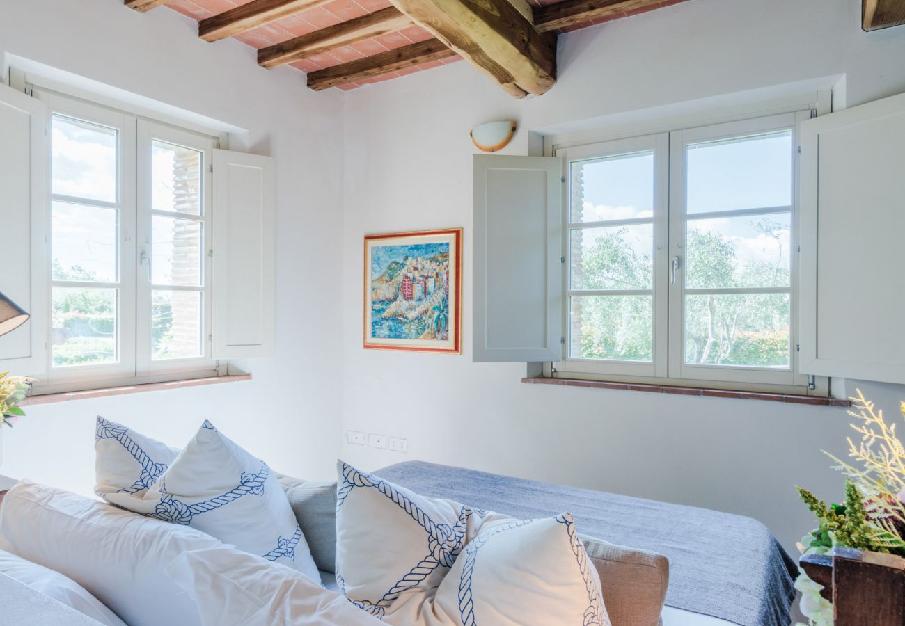 Апартаменты на San Gennaro - Casa Santo, a sweet country apartment with pool on the hills of Lucca  Апартаменты на San Gennaro - Casa Santo, a sweet country apartment with pool on the hills of Lucca