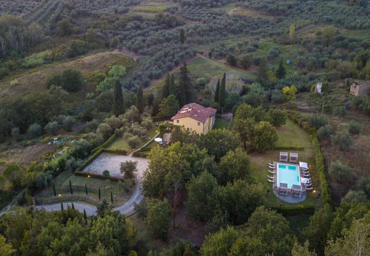 Апартаменты на San Gennaro - Casa Santo, a sweet country apartment with pool on the hills of Lucca  Апартаменты на San Gennaro - Casa Santo, a sweet country apartment with pool on the hills of Lucca