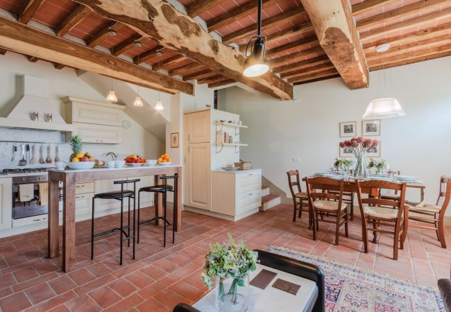 Апартаменты на San Gennaro - Casa Gennaro a 3 bedrooms farmhouse apartment with pool in Lucca Апартаменты на San Gennaro - Casa Gennaro a 3 bedrooms farmhouse apartment with pool in Lucca