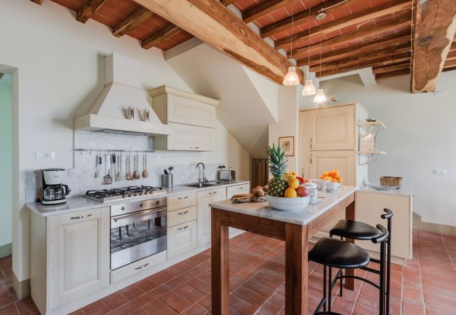 Апартаменты на San Gennaro - Casa Gennaro a 3 bedrooms farmhouse apartment with pool in Lucca Апартаменты на San Gennaro - Casa Gennaro a 3 bedrooms farmhouse apartment with pool in Lucca