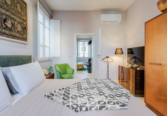 Апартаменты на Lucca - Modern 1st Floor Apartment with Terrace Апартаменты на Lucca - Modern 1st Floor Apartment with Terrace