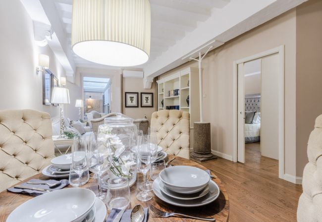 Апартаменты на Lucca - Lapo 2 bedrooms and outdoor inside Lucca Апартаменты на Lucca - Lapo 2 bedrooms and outdoor inside Lucca