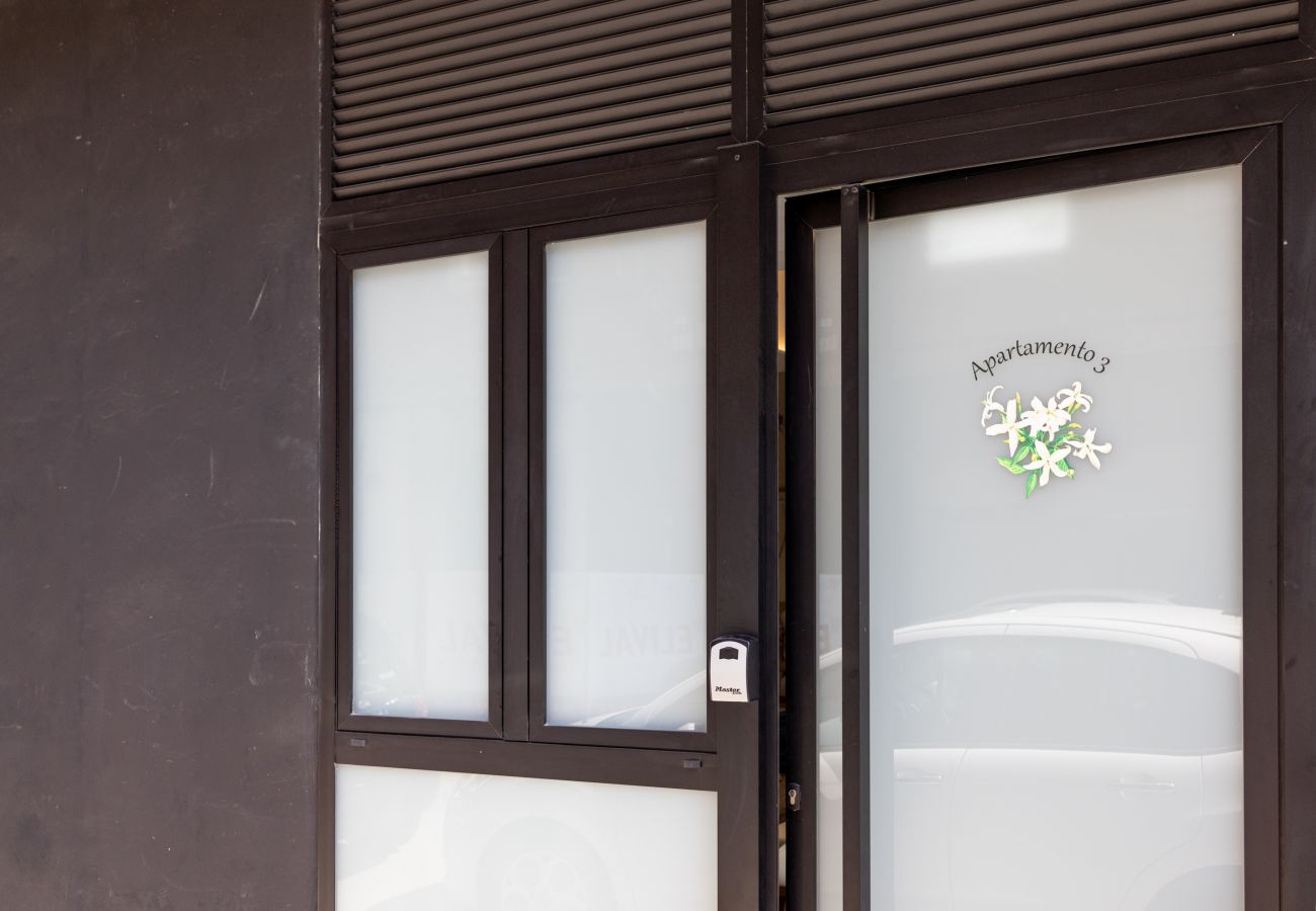 Квартира-студия на Валенсия город / Valencia - The Green Apartment III by Florit Flats Квартира-студия на Валенсия город / Valencia - The Green Apartment III by Florit Flats