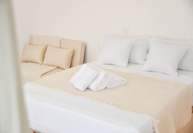 Квартира-студия на Madrid - ESTUDIO TETUAN  Квартира-студия на Madrid - ESTUDIO TETUAN