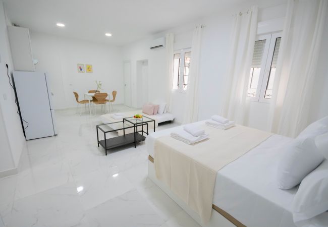 Квартира-студия на Madrid - ESTUDIO-TETUAN  Квартира-студия на Madrid - ESTUDIO-TETUAN