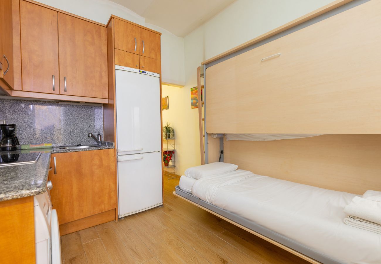 Квартира-студия на Барселона / Barcelona - Однокомнатная квартира в центре Барселоны Квартира-студия на Барселона / Barcelona - Однокомнатная квартира в центре Барселоны