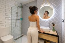 Апартаменты на Валенсия город / Valencia - The Sea Rooms XIII | AC & WIFI | 15 min Playa