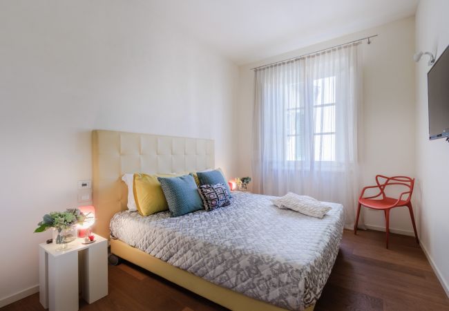 Апартаменты на Lucca - Modern 3 Bedrooms Apartment with Elevator Апартаменты на Lucca - Modern 3 Bedrooms Apartment with Elevator