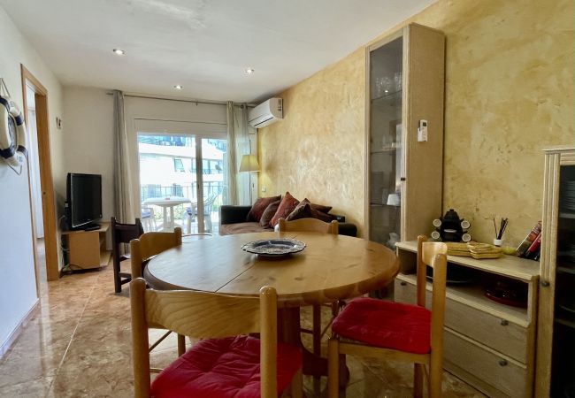 Апартаменты на Estartit - ROCAMAURA I D 1-2 Апартаменты на Estartit - ROCAMAURA I D 1-2