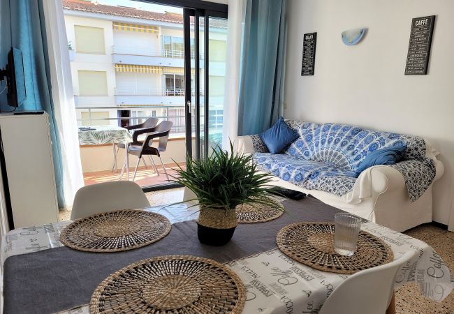 Апартаменты на Estartit - OMEGA 4 2-C Апартаменты на Estartit - OMEGA 4 2-C