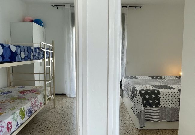 Апартаменты на Estartit - OMEGA 4 2-C Апартаменты на Estartit - OMEGA 4 2-C