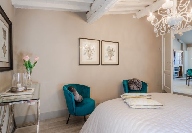 Апартаменты на Lucca - Casa Marta, Luxury 2 Bedrooms Apartment with Terrace Inside the Walls of Lucca Апартаменты на Lucca - Casa Marta, Luxury 2 Bedrooms Apartment with Terrace Inside the Walls of Lucca