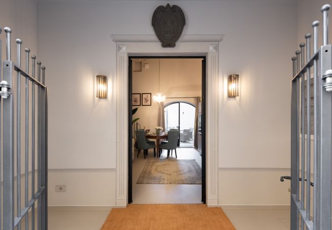 Апартаменты на Lucca - A private outdoor, 2 Bedrooms and a Pool inside Lucca Апартаменты на Lucca - A private outdoor, 2 Bedrooms and a Pool inside Lucca