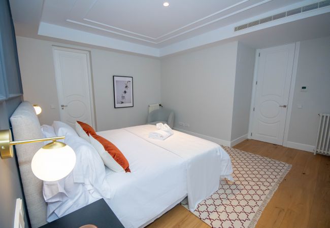 Апартаменты на Madrid - Lujoso y Elegante Calle Alcalá Madrid Centro ALC35 Апартаменты на Madrid - Lujoso y Elegante Calle Alcalá Madrid Centro ALC35