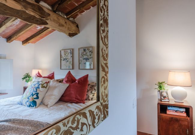Апартаменты на San Gennaro - Casa Bellavista at Il Borghetto Farmhouse, smart, convenient rental home with shared pool in Lucca Апартаменты на San Gennaro - Casa Bellavista at Il Borghetto Farmhouse, smart, convenient rental home with shared pool in Lucca