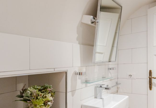 Вилла на Lucca - Villa Buonamici, a Luxury Villa with Pool in a walking distance from Lucca Вилла на Lucca - Villa Buonamici, a Luxury Villa with Pool in a walking distance from Lucca