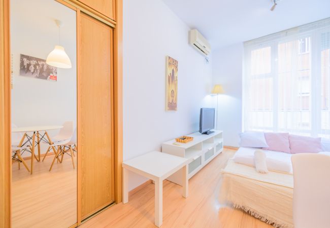 Квартира-студия на Madrid - COQUETO ESTUDIO JUNTO A CUATRO TORRES E INSTITUTO DE EMPRESA.TEMPORAL Квартира-студия на Madrid - COQUETO ESTUDIO JUNTO A CUATRO TORRES E INSTITUTO DE EMPRESA.TEMPORAL