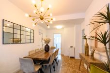 Апартаменты на Мадрид город / Madrid - Un refugio de elegancia en el corazón de Prosperidad.Temporal