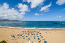 Дом на Лас Пальмас де Гран Канариа / Las Palmas de Gran Canaria - Yang