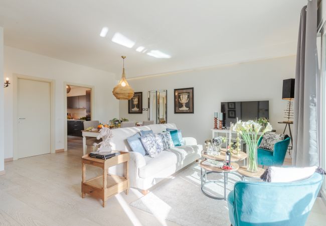 Апартаменты на Lucca - Serenity Vista Penthouse with Terrace in the City Centre of Lucca Апартаменты на Lucca - Serenity Vista Penthouse with Terrace in the City Centre of Lucca