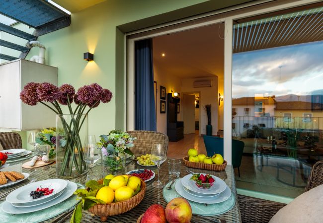 Апартаменты на Lucca - Serenity Vista Penthouse with Terrace in the City Centre of Lucca Апартаменты на Lucca - Serenity Vista Penthouse with Terrace in the City Centre of Lucca