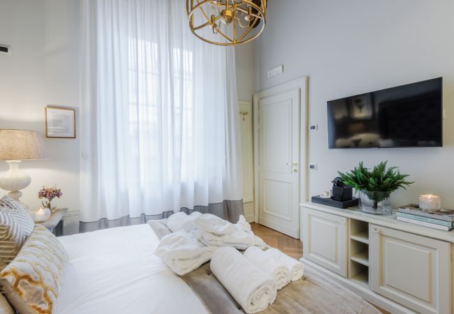 Апартаменты на Lucca - The Lucca Heritage Retreat, a Spacious Home with Outdoor inside the Walls of Lucca Апартаменты на Lucca - The Lucca Heritage Retreat, a Spacious Home with Outdoor inside the Walls of Lucca