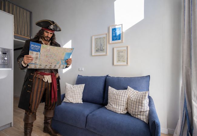 Апартаменты на Valencia - The Pirate Duplex IV | 4 Viajeros | AC WiFi | 15 min Oceanografic