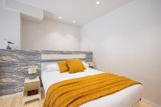 Апартаменты на Валенсия город / Valencia - Pirate Duplex VII | 4 Viajeros | AC WiFi | 15 min Oceanografic
