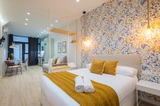 Апартаменты на Валенсия город / Valencia - Olive Loft II | AC and WIFI | 10 min City Center