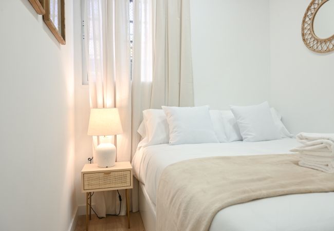 Апартаменты на Madrid - Encantador apartamento de un dormitorio en Madrid, cerca al metro Tetuán . Temporal  Апартаменты на Madrid - Encantador apartamento de un dormitorio en Madrid, cerca al metro Tetuán . Temporal