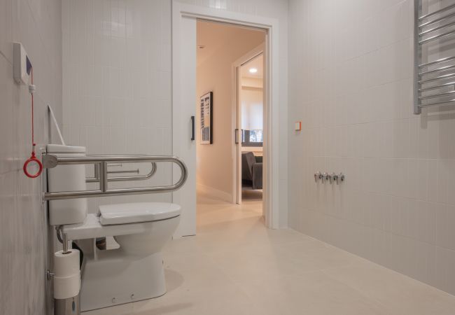 Апартаменты на Madrid - M (DEL29) Almudena: Tu escapada urbana con aire de parque  Апартаменты на Madrid - M (DEL29) Almudena: Tu escapada urbana con aire de parque