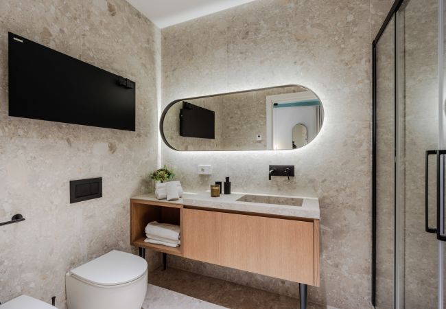 Апартаменты на Lucca - Casa Silvestro Modern Spacious 3 Bedrooms Luxury Apartment inside the Walls of Lucca Апартаменты на Lucca - Casa Silvestro Modern Spacious 3 Bedrooms Luxury Apartment inside the Walls of Lucca