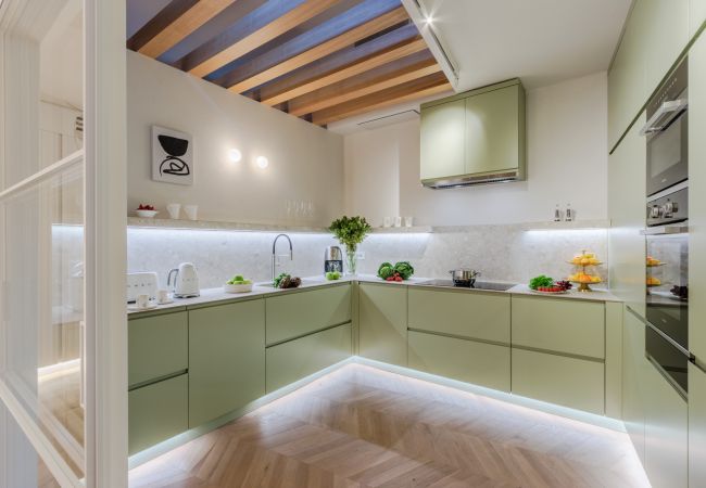 Апартаменты на Lucca - Casa Silvestro Modern Spacious 3 Bedrooms Luxury Apartment inside the Walls of Lucca Апартаменты на Lucca - Casa Silvestro Modern Spacious 3 Bedrooms Luxury Apartment inside the Walls of Lucca