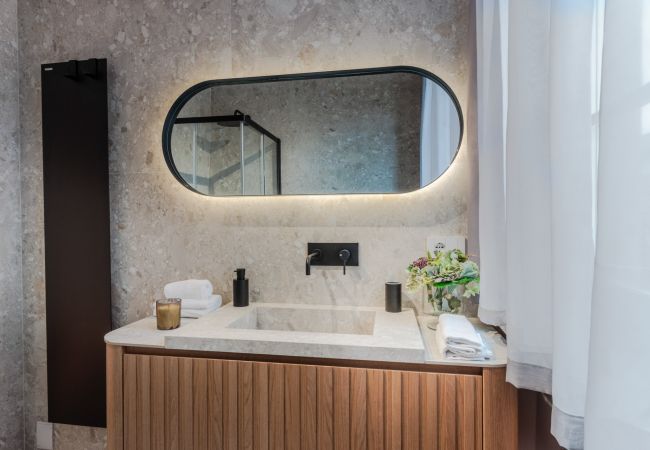 Апартаменты на Lucca - Victory Penthouse Contemporary 3 Bedroom Luxury Apartment with Balcony in Lucca Апартаменты на Lucca - Victory Penthouse Contemporary 3 Bedroom Luxury Apartment with Balcony in Lucca