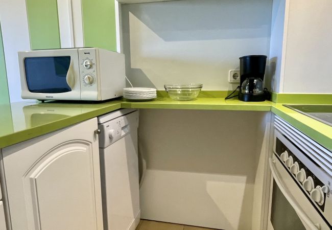 Апартаменты на Estartit - Salles Beach 44 - дуплекс с бассейном и видом на море Апартаменты на Estartit - Salles Beach 44 - дуплекс с бассейном и видом на море