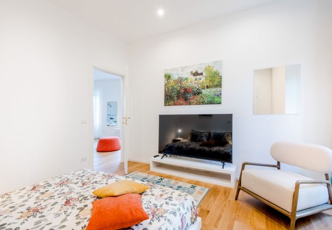 Апартаменты на Lucca - Casa Daria, Modern 4 Bedrooms Apartment inside the Walls of Lucca  Апартаменты на Lucca - Casa Daria, Modern 4 Bedrooms Apartment inside the Walls of Lucca