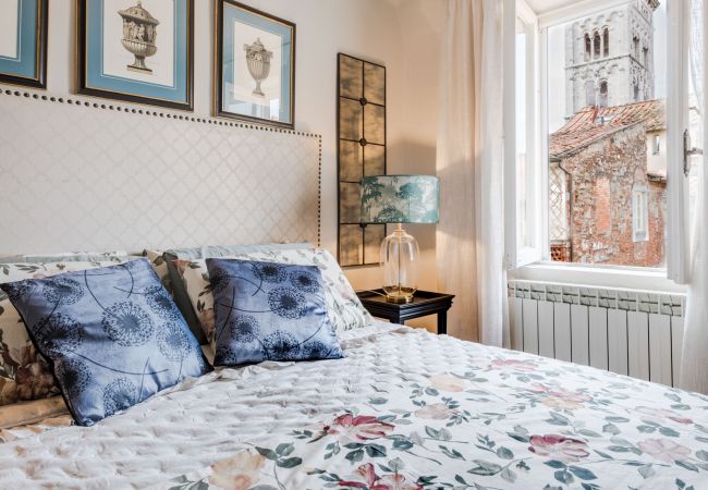 Апартаменты на Lucca - Panoramic Penthouse with Terrace, 2 bedrooms 2 bathrooms inside the Walls of Lucca Апартаменты на Lucca - Panoramic Penthouse with Terrace, 2 bedrooms 2 bathrooms inside the Walls of Lucca