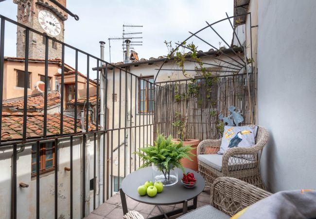 Апартаменты на Lucca - Panoramic Penthouse with Terrace, 2 bedrooms 2 bathrooms inside the Walls of Lucca Апартаменты на Lucca - Panoramic Penthouse with Terrace, 2 bedrooms 2 bathrooms inside the Walls of Lucca
