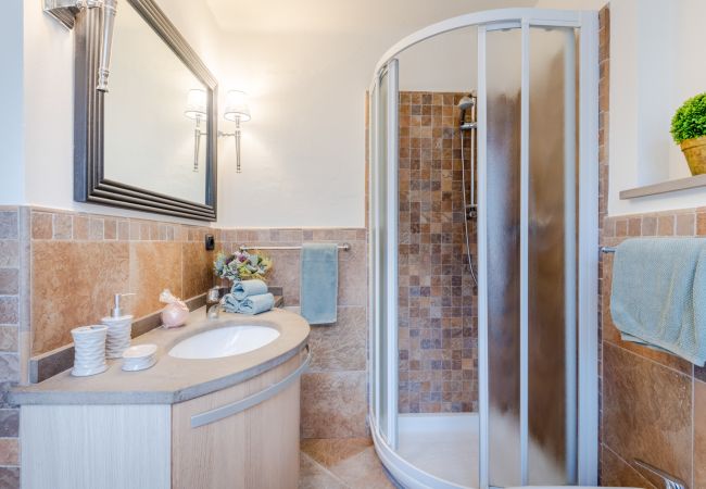 Апартаменты на Lucca - Panoramic Penthouse with Terrace, 2 bedrooms 2 bathrooms inside the Walls of Lucca Апартаменты на Lucca - Panoramic Penthouse with Terrace, 2 bedrooms 2 bathrooms inside the Walls of Lucca