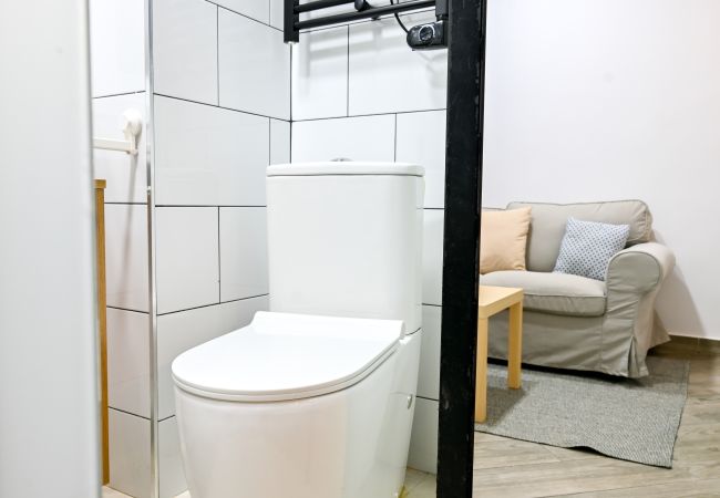 Квартира-студия на Madrid - M (RVI40) Coqueto apartamento de un dormitorio en Cuatro Caminos. Temporal Квартира-студия на Madrid - M (RVI40) Coqueto apartamento de un dormitorio en Cuatro Caminos. Temporal