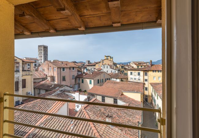 Апартаменты на Lucca - De Nobili Penthouse, Luxury Apartment with Elevator inside the Walls of Lucca Апартаменты на Lucca - De Nobili Penthouse, Luxury Apartment with Elevator inside the Walls of Lucca