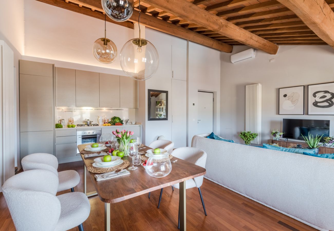 Апартаменты на Lucca - De Nobili Penthouse, Luxury Apartment with Elevator inside the Walls of Lucca Апартаменты на Lucca - De Nobili Penthouse, Luxury Apartment with Elevator inside the Walls of Lucca